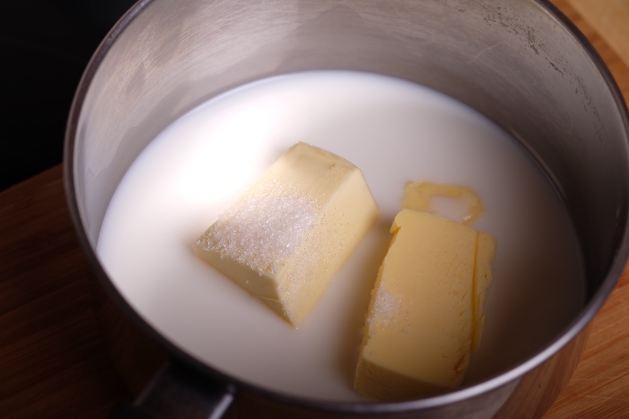 Масло в горячую воду сливочное